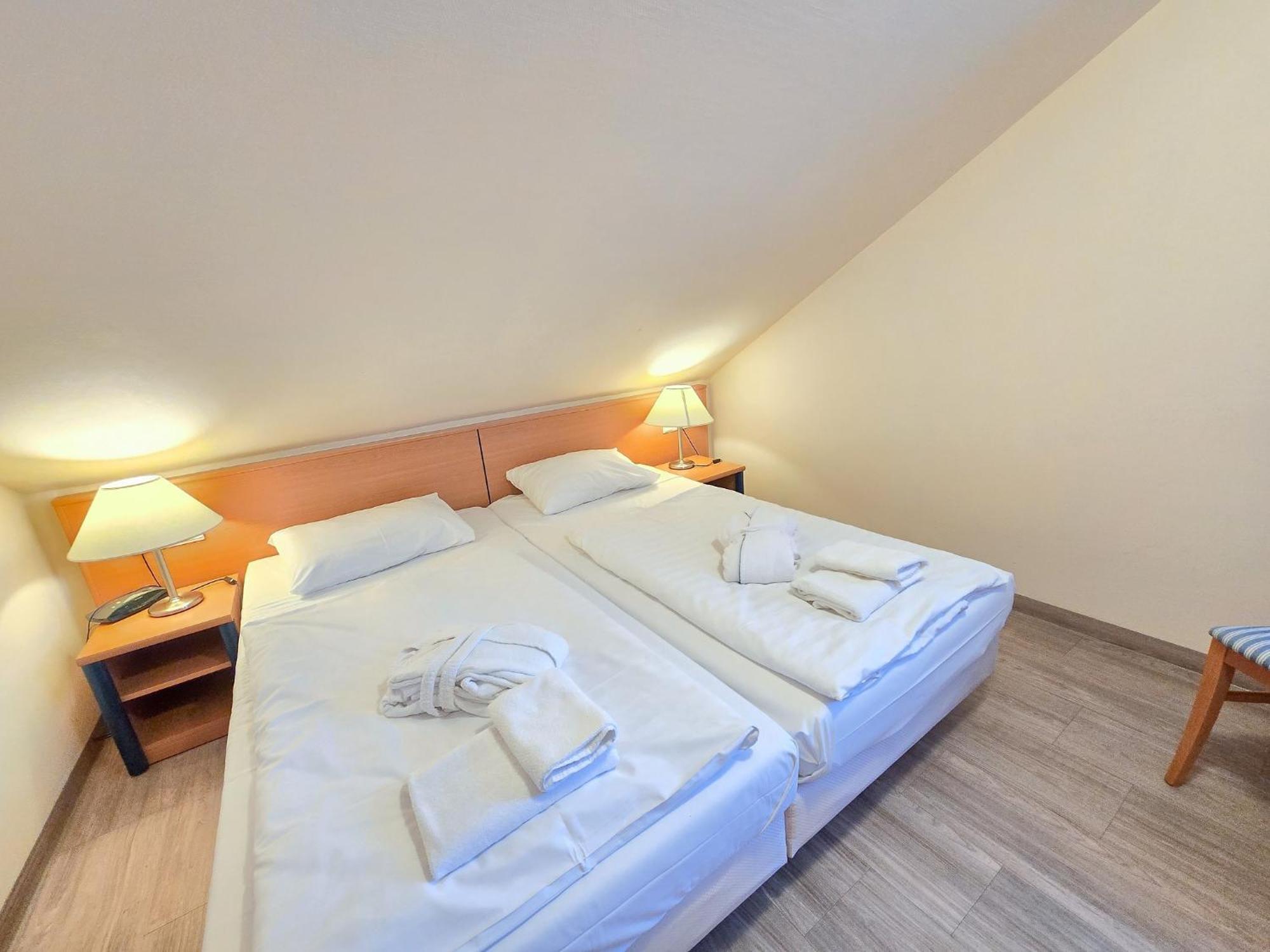 Duenenpark - Komfort Mit 1 Schlafzimmer Und Balkon Im Dachgeschoss 024 * Binz